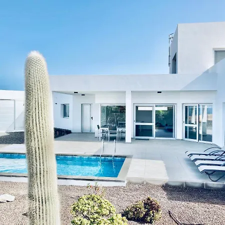 Casa Achaman - Contemporary Style With Outstanding Views Villa
